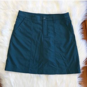 Patagonia women’s Size 2 skort. Perfect condition.